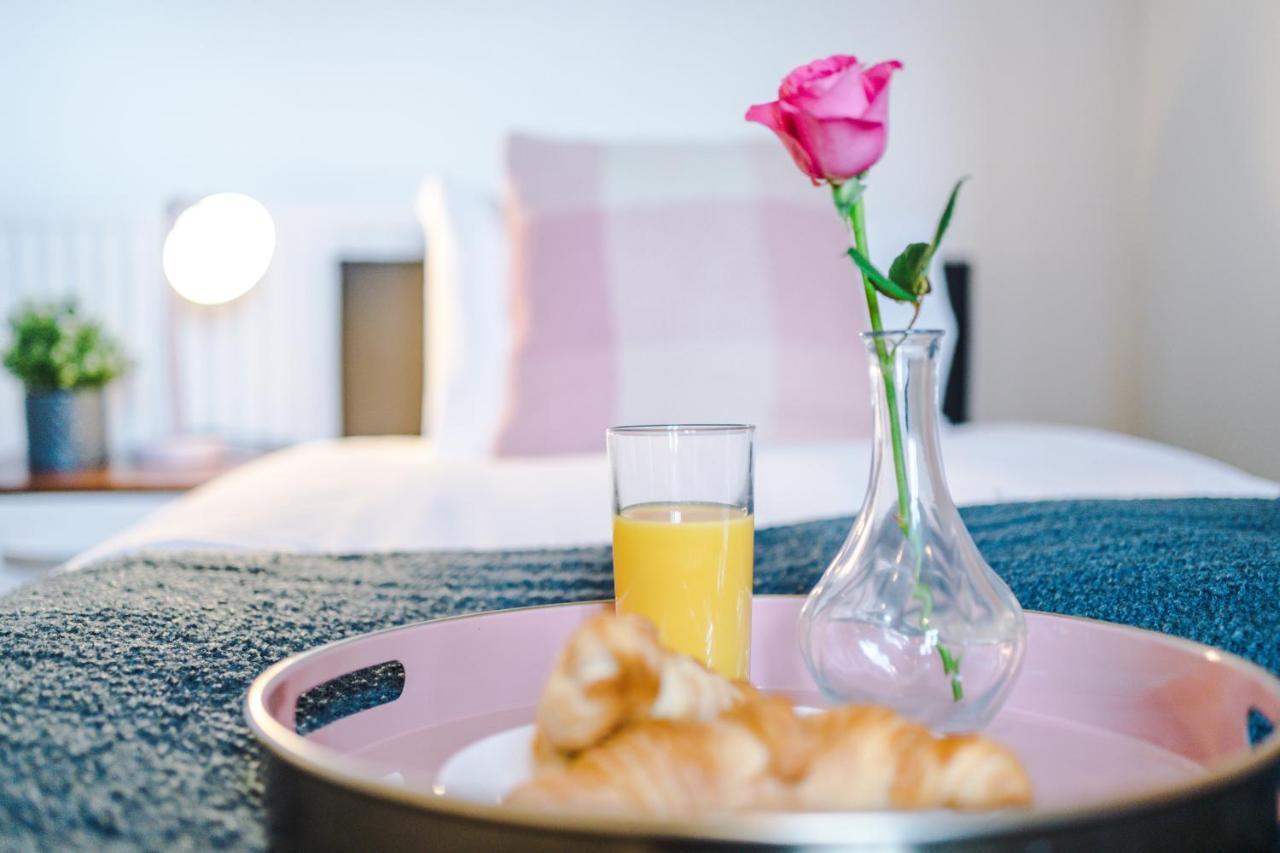 Harley House - Spacious Home With Free Netflix & Parking By Rocketbnb Coventry Buitenkant foto