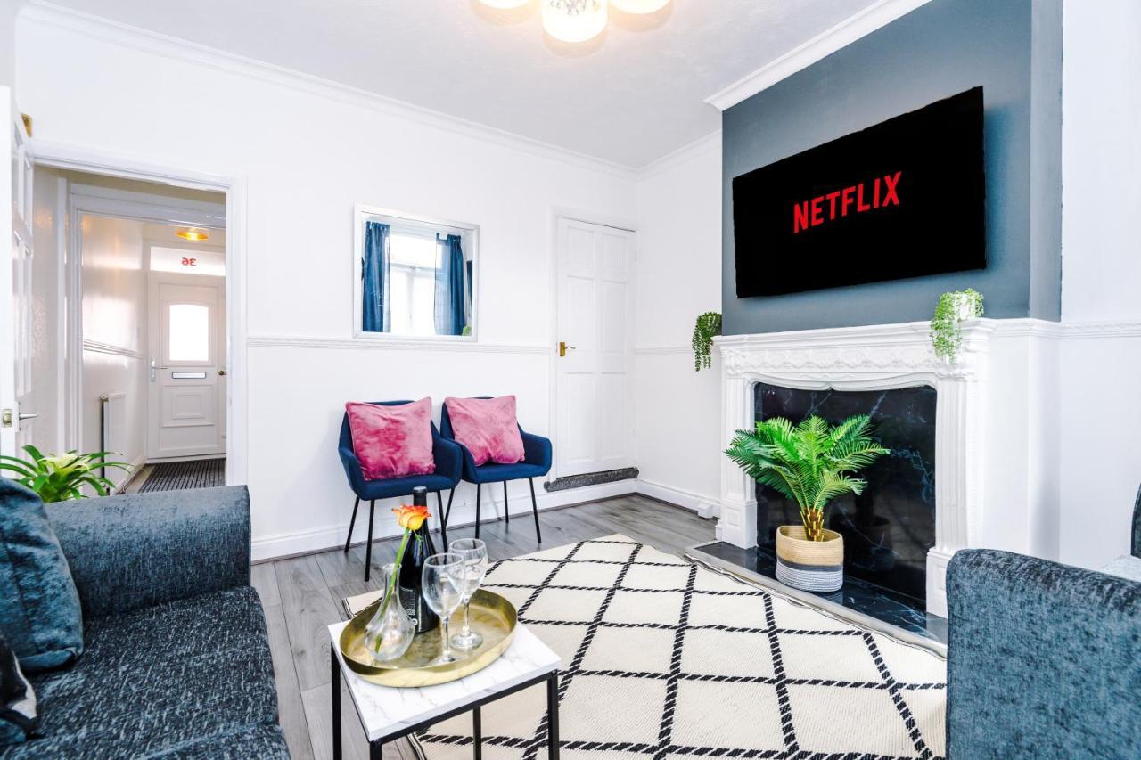Harley House - Spacious Home With Free Netflix & Parking By Rocketbnb Coventry Buitenkant foto