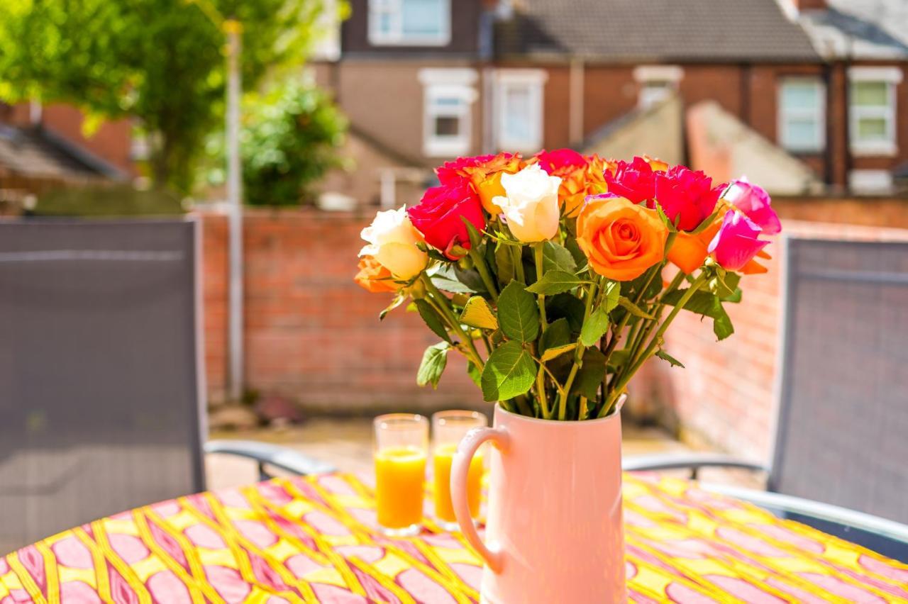 Harley House - Spacious Home With Free Netflix & Parking By Rocketbnb Coventry Buitenkant foto