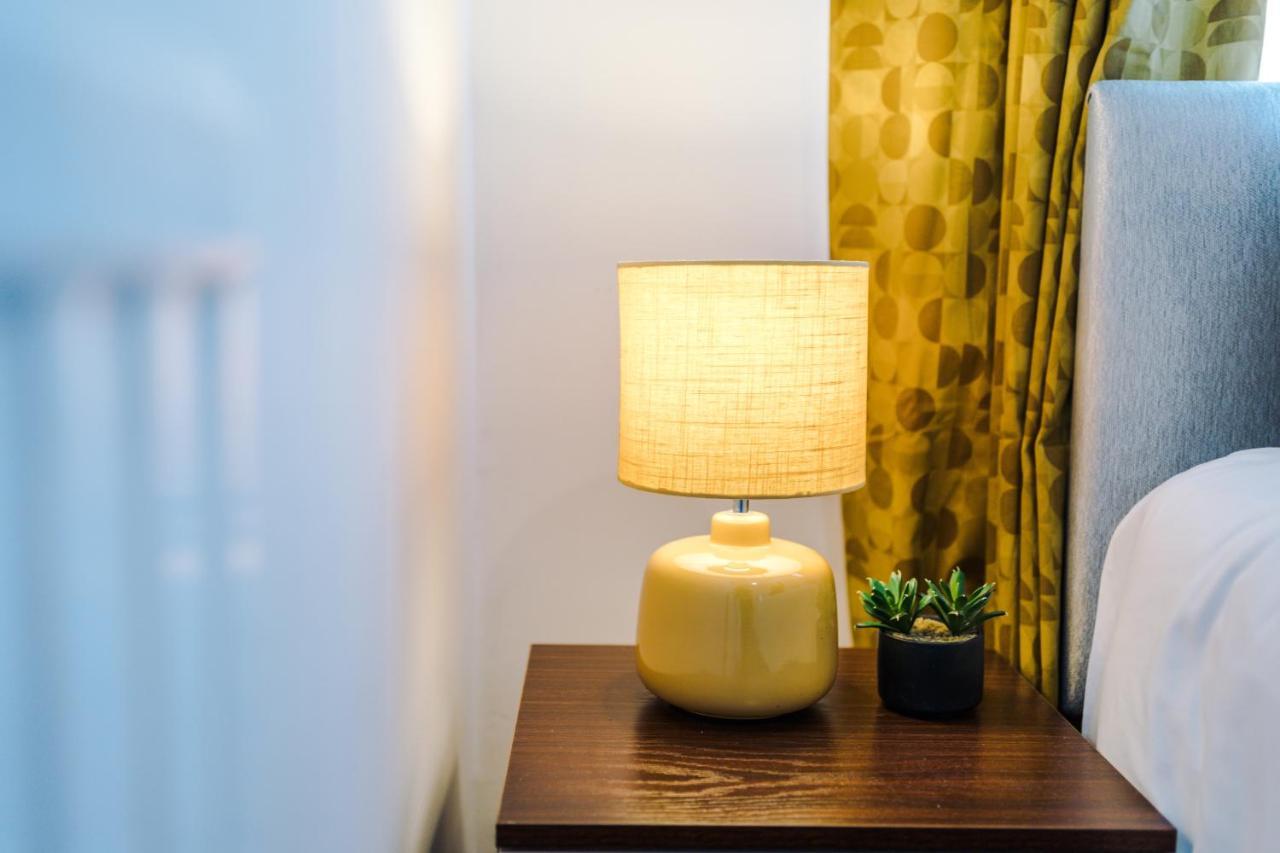 Harley House - Spacious Home With Free Netflix & Parking By Rocketbnb Coventry Buitenkant foto