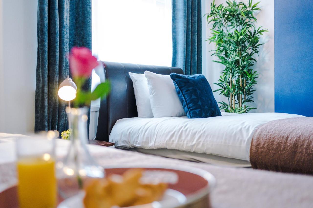 Harley House - Spacious Home With Free Netflix & Parking By Rocketbnb Coventry Buitenkant foto